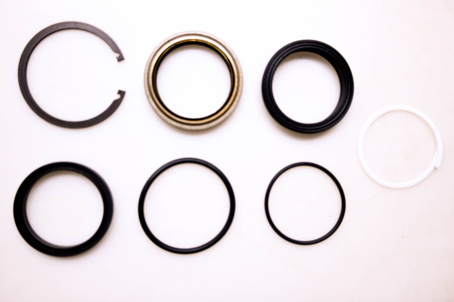 Total Source 530-727-02, RA530-727-02 Lift Cylinder Seal Kit fits Raymond NOS