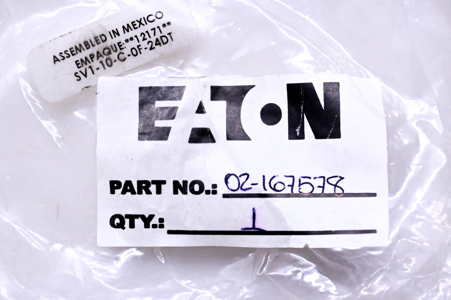 Eaton 02-167578, 300AA00090A Solenoid Valve 24 DC NOS