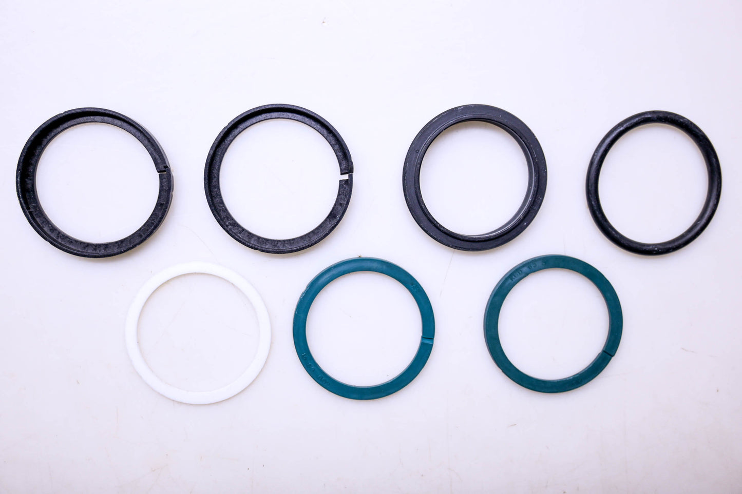 Total Source 94004-00130, CT94004-00130, 9400400130 Seal Kit fits CAT NOS