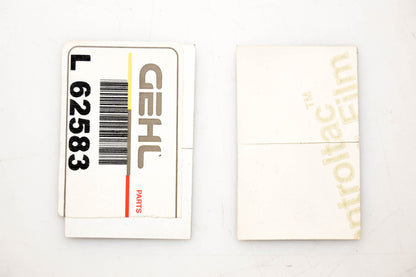 Gehl L62583 Half Zone Extension Markers Qty 2 NOS