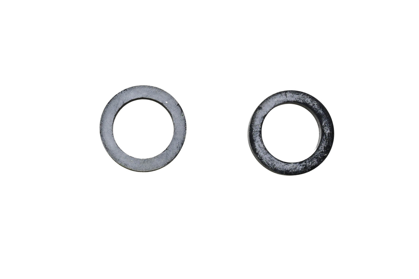 New OEM John Deere T19117 Washers Qty 2 NOS