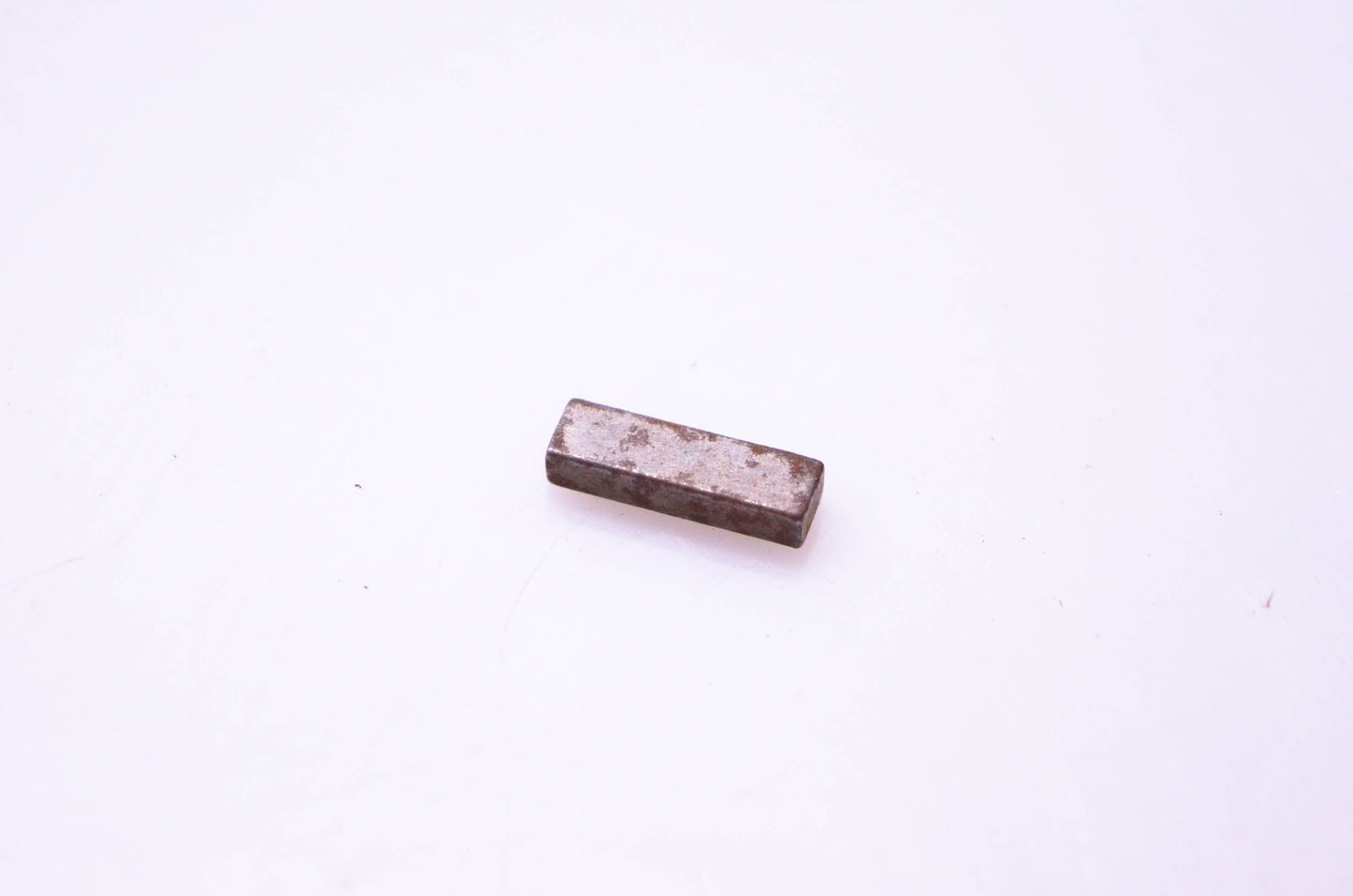 New OEM Tecumseh 650496 Flywheel Key NOS