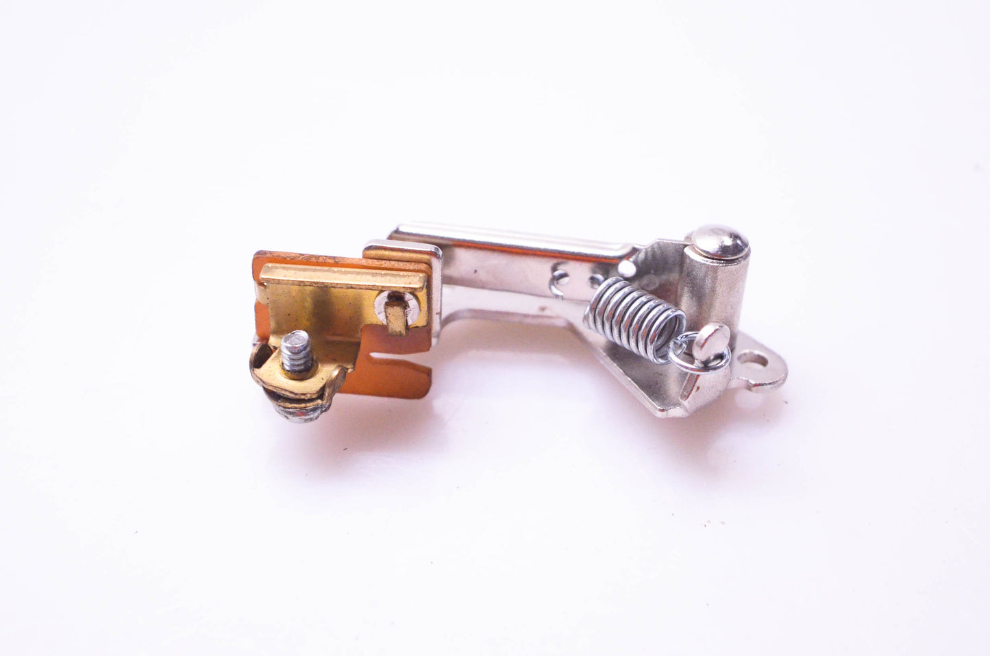 New OEM Briggs & Stratton 391284 Ignition Breaker NOS