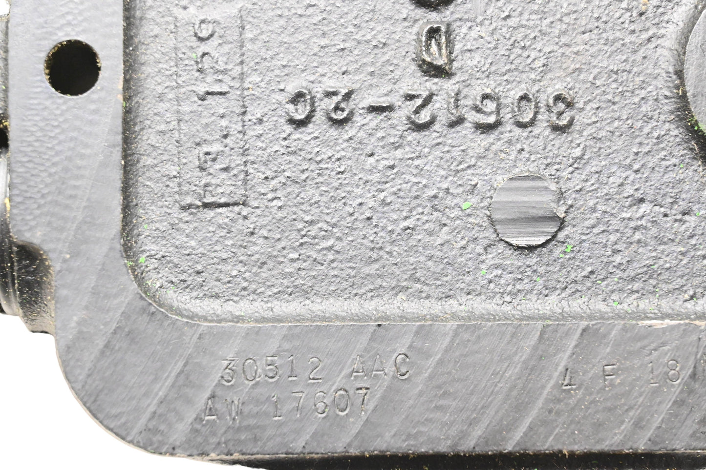 OEM John Deere AW17607, 30512 Selective Control Valve