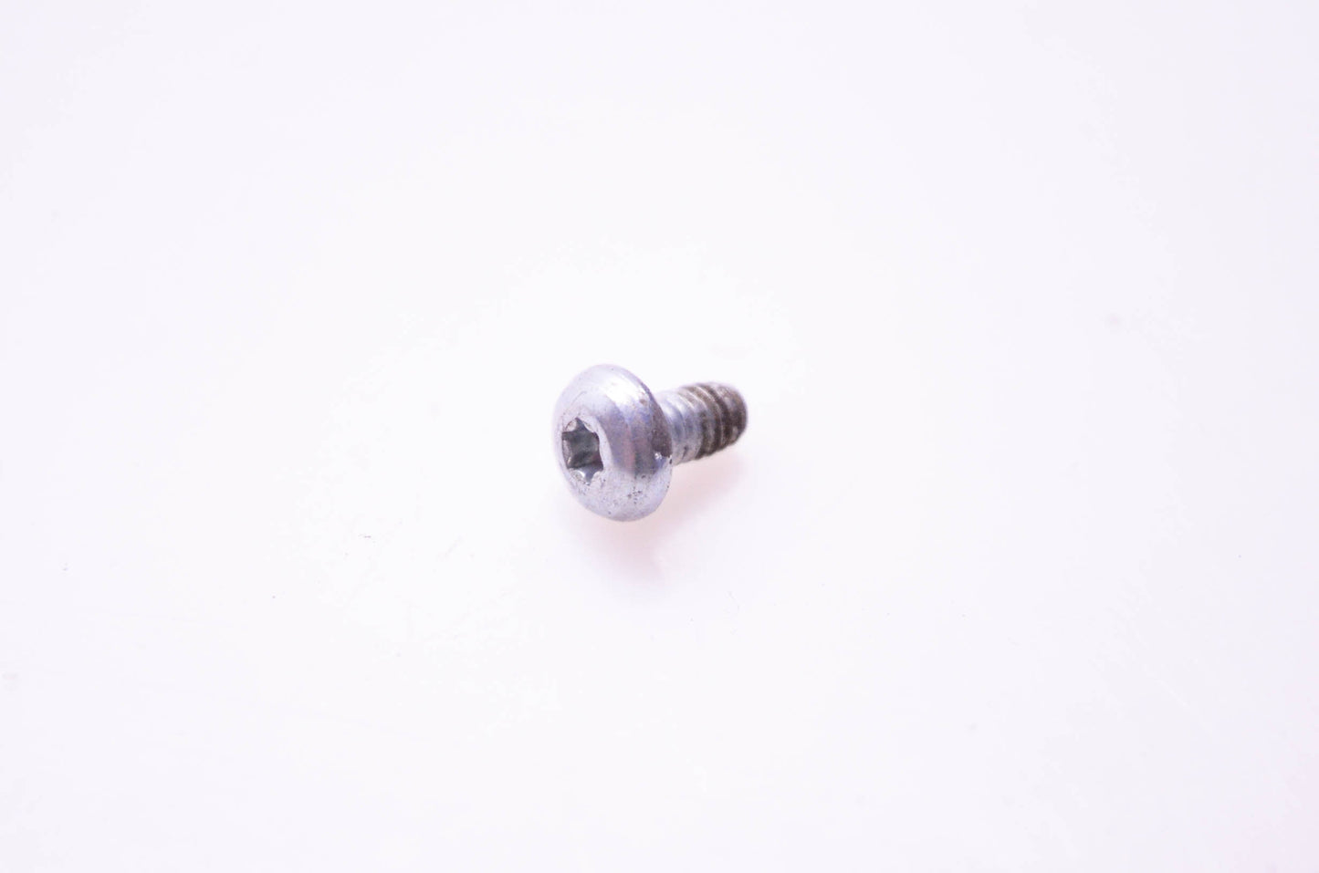 New OEM Tecumseh 651018 Screw NOS