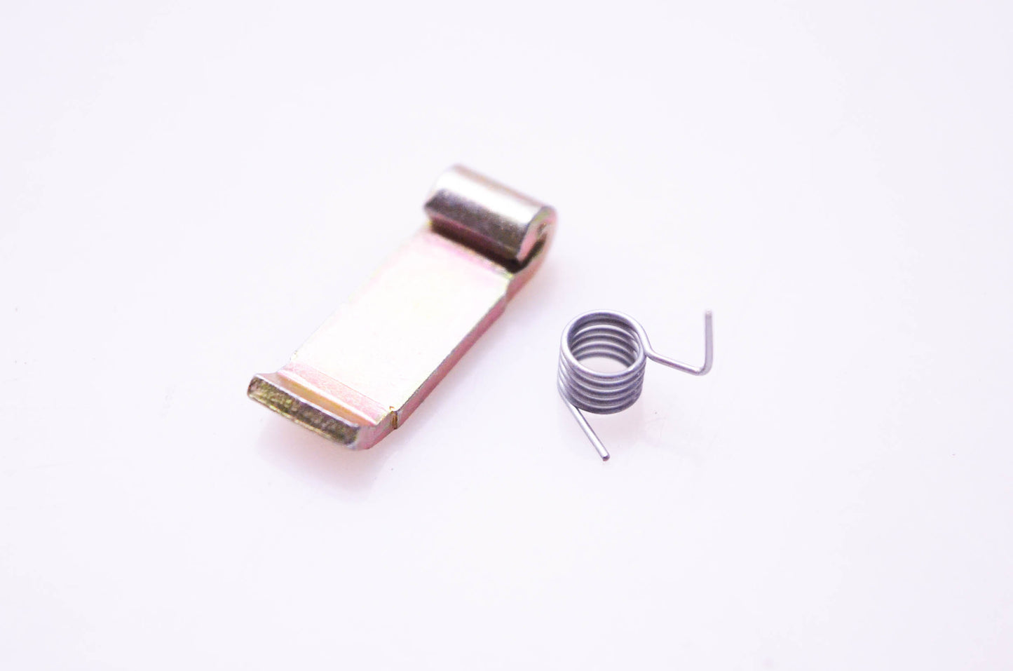 New OEM Briggs & Stratton 492833 Ratchet Pawl NOS