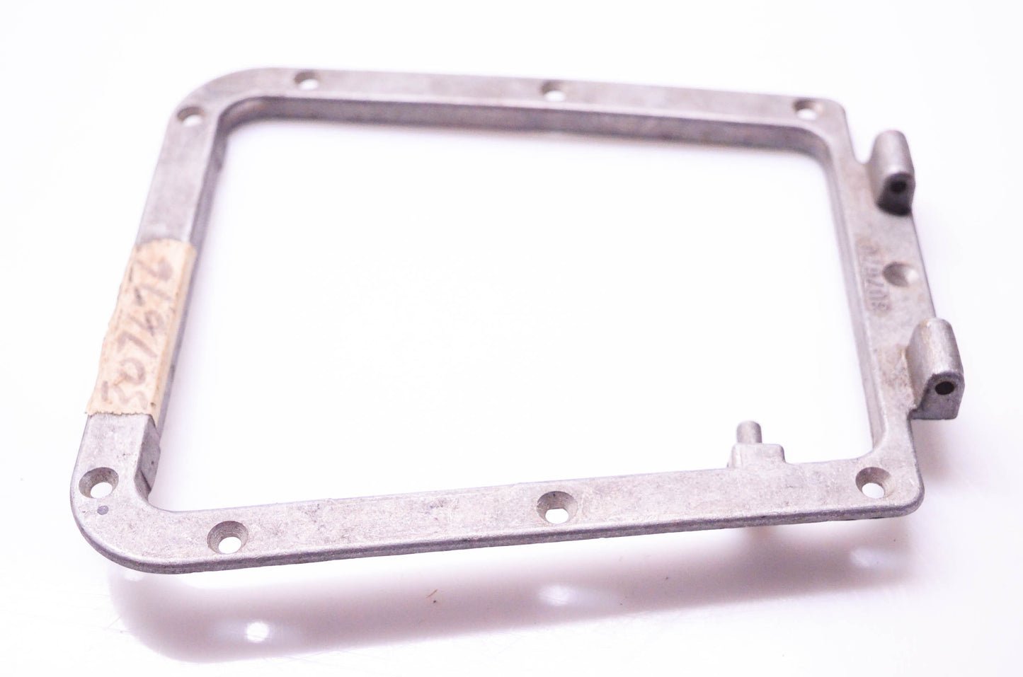Johnson Evinrude 307676 Bracket