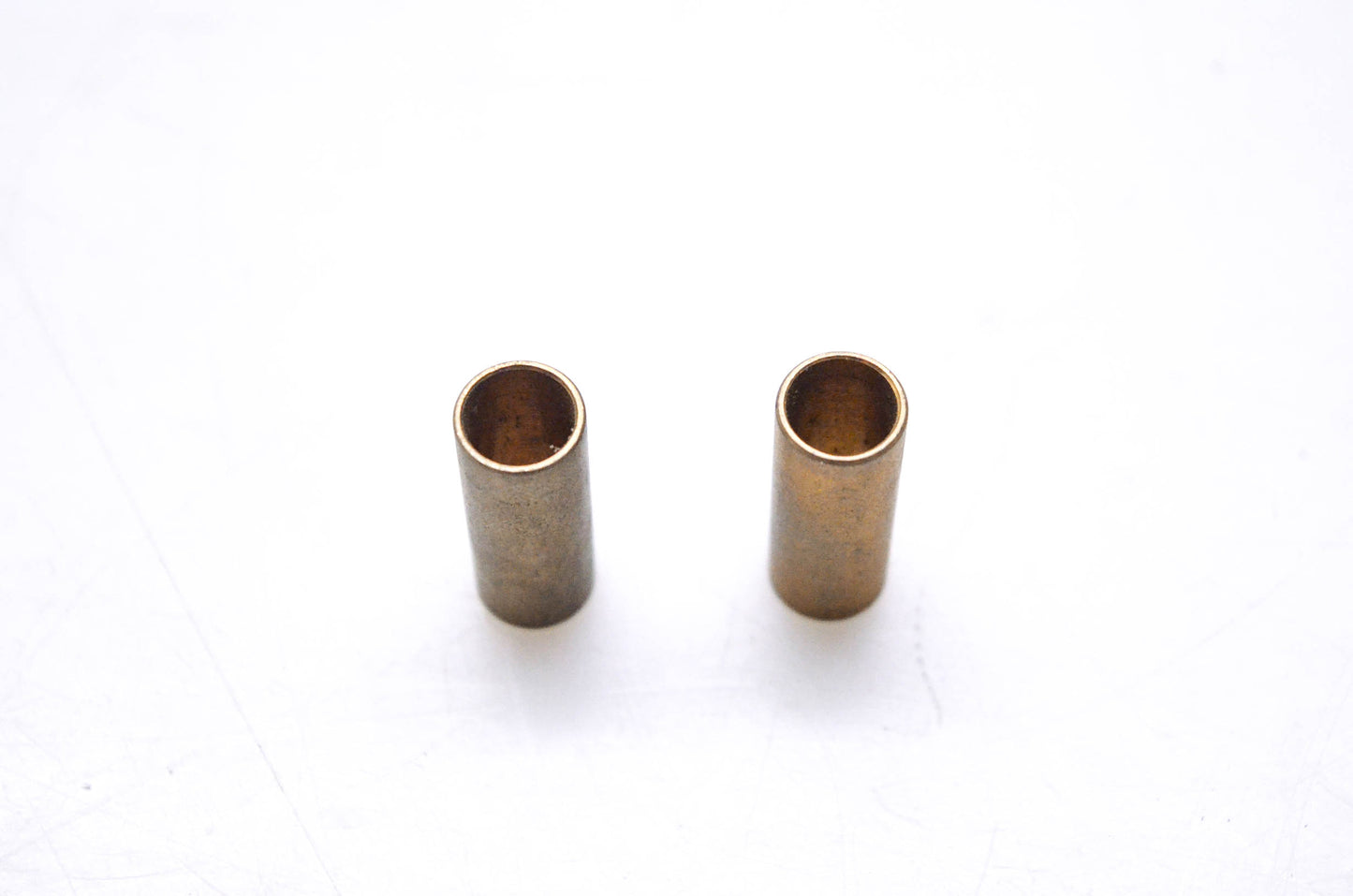 New OEM Briggs & Stratton 230655 Bushings Qty 2 NOS