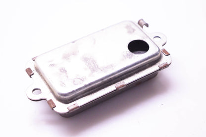 New OEM Briggs & Stratton 391406 Breather Assembly NOS