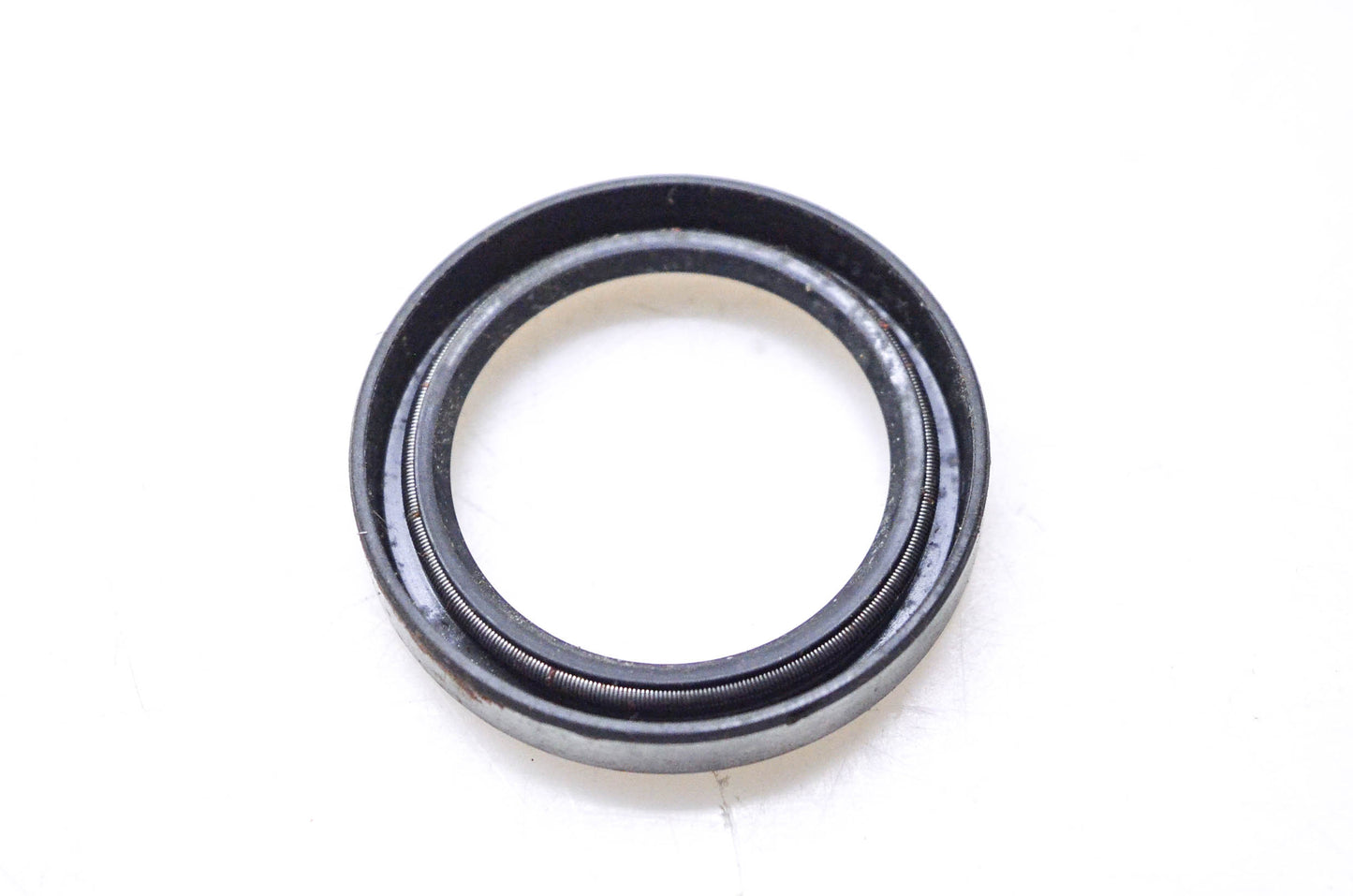 New OEM Tecumseh 35319 Oil Seal NOS