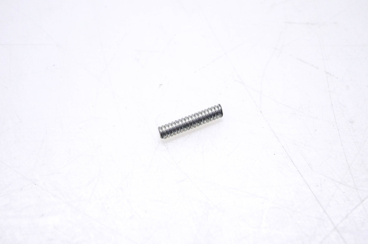New OEM Tecumseh 630735 Choke Positioning Spring NOS