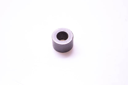New OEM Briggs & Stratton 231186 Spacer NOS