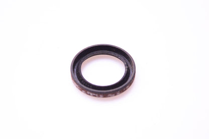 New OEM Briggs & Stratton 393862 Oil Seal NOS