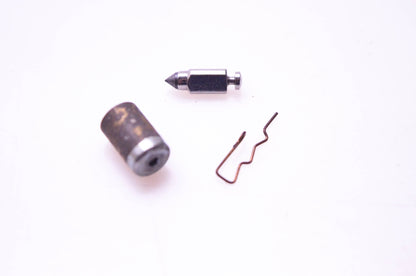 New OEM Briggs & Stratton 394682 Needle Seat Kit NOS