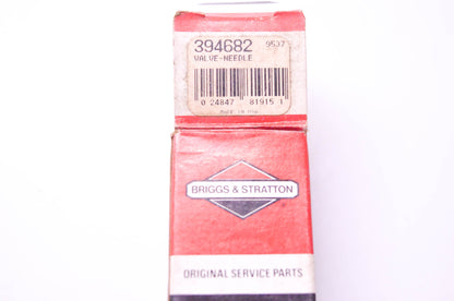 New OEM Briggs & Stratton 394682 Needle Seat Kit NOS