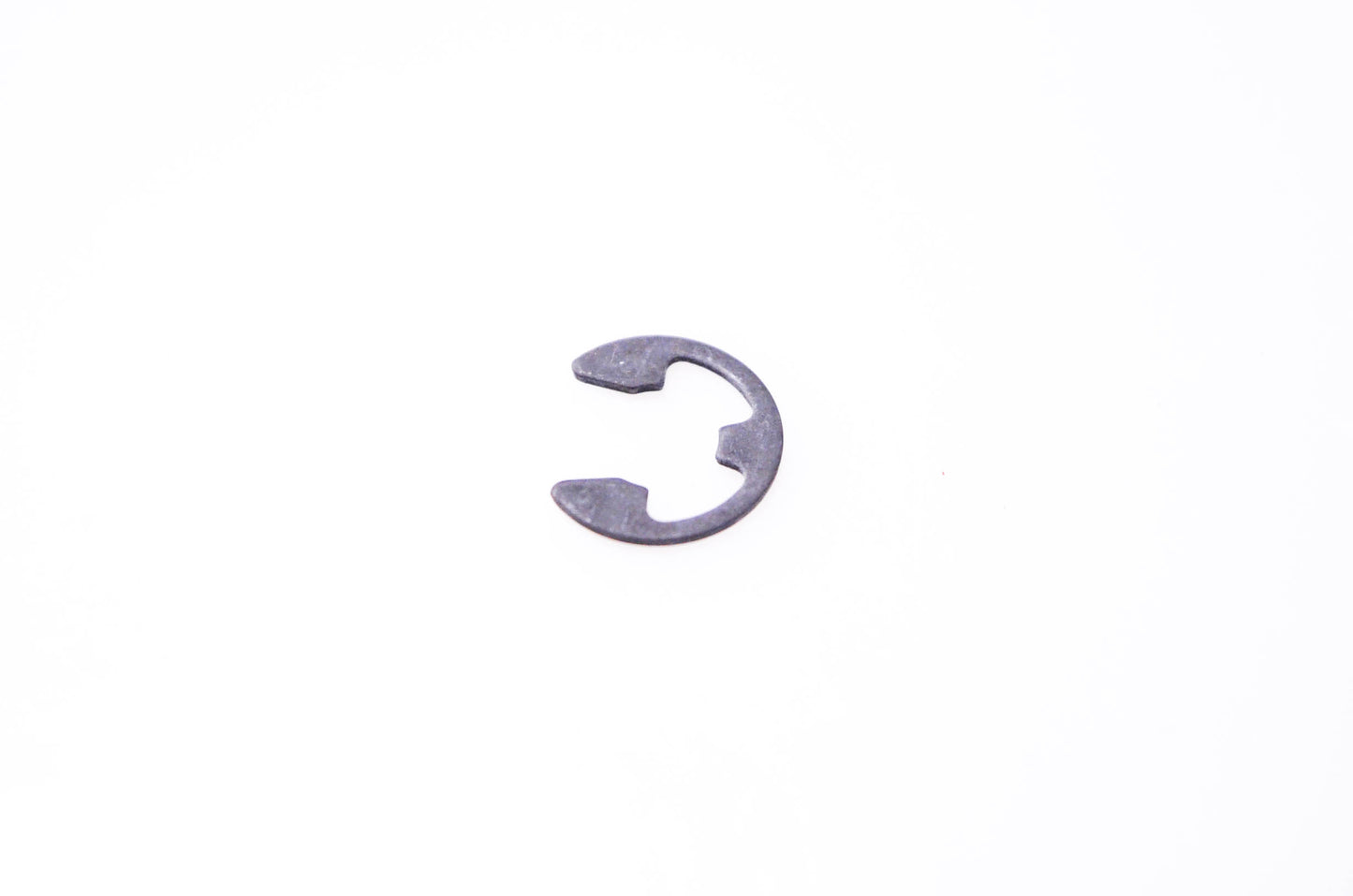 New OEM Briggs & Stratton 300311MA Ret E Ring NOS