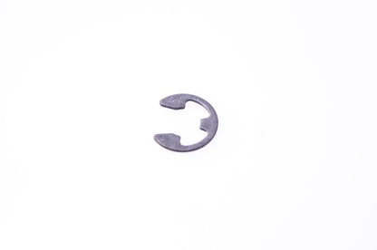 New OEM Briggs & Stratton 300311MA Ret E Ring NOS