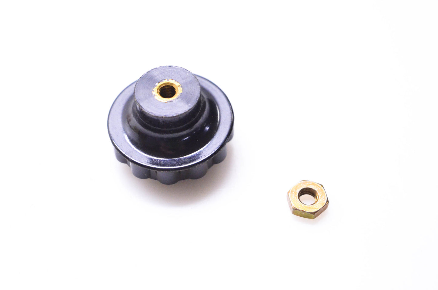New OEM Briggs & Stratton 391908 Knob NOS