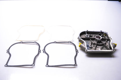 New OEM Briggs & Stratton 493914, 694375 Crankcase Cover Kit NOS