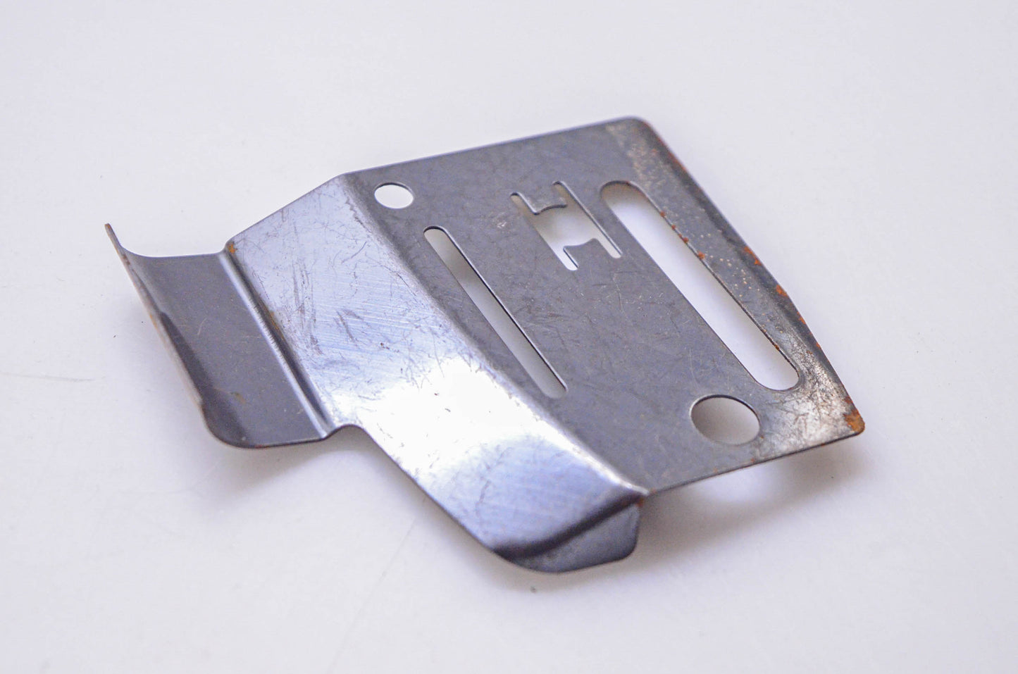 OEM Husqvarna 501 87 05-01, 501870501 Chain Guide Plate