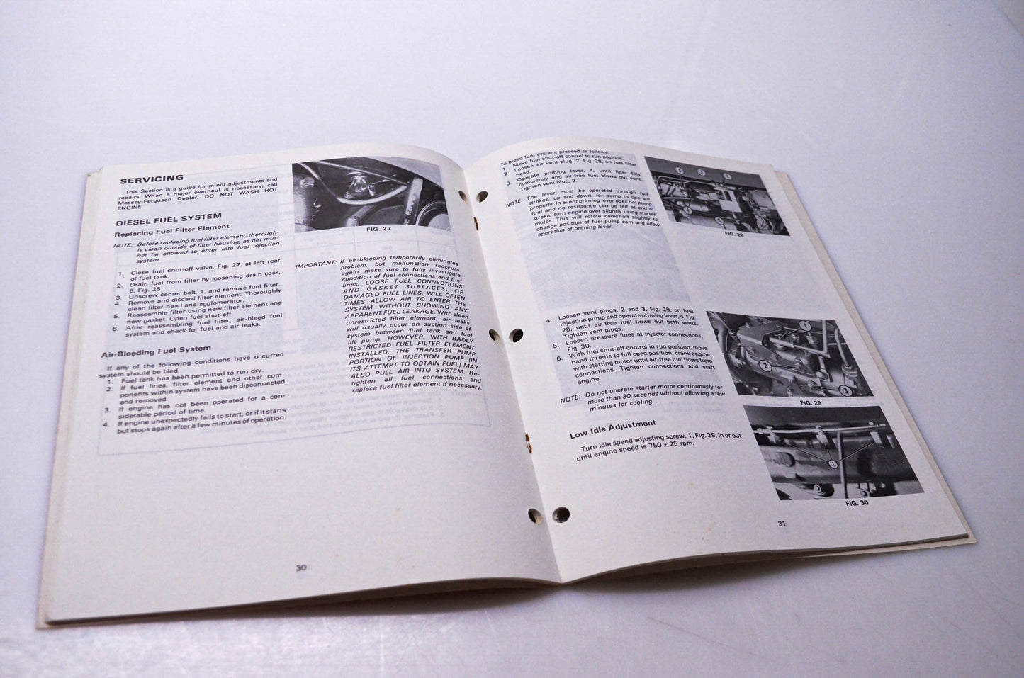 Massey Ferguson 1449 015 M1 Operator's Manual MF 230 Tractor