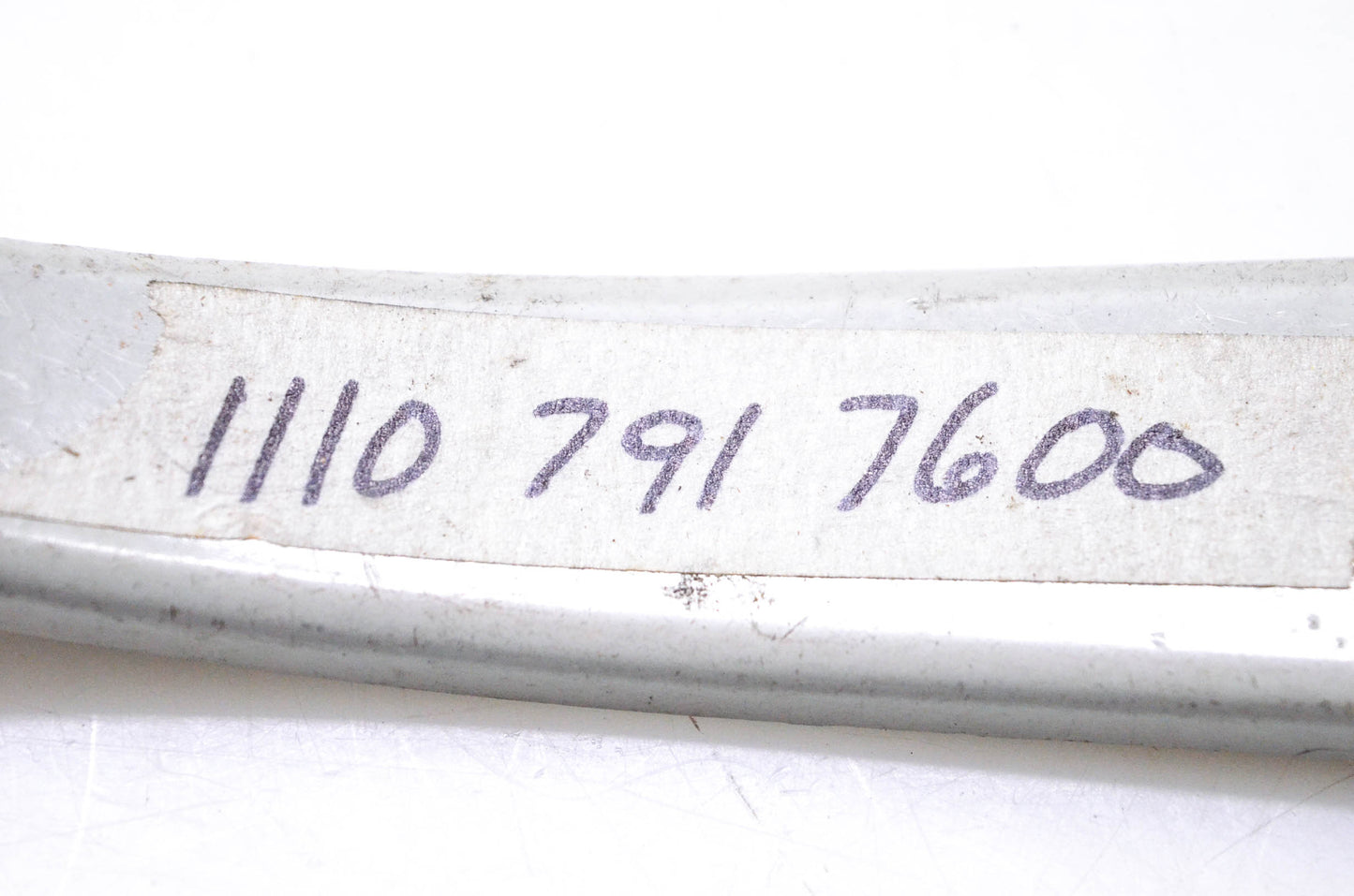 New OEM Stihl 1110 791 7600 Support Bracket NOS