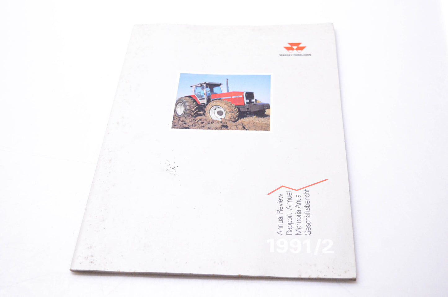 Massey Ferguson 22420/0592/20m 1991/2 Annual Review