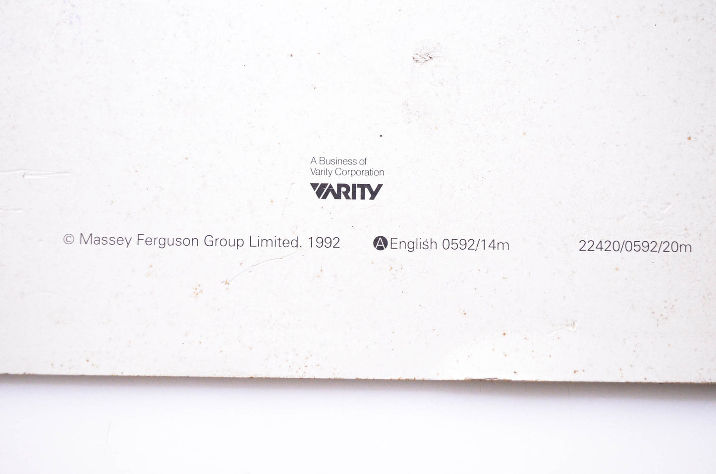 Massey Ferguson 22420/0592/20m 1991/2 Annual Review