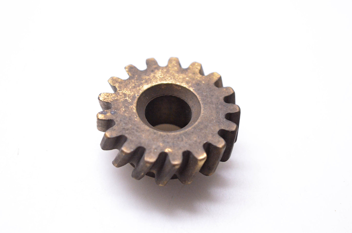 New OEM Briggs & Stratton 690516 Drive Gear NOS