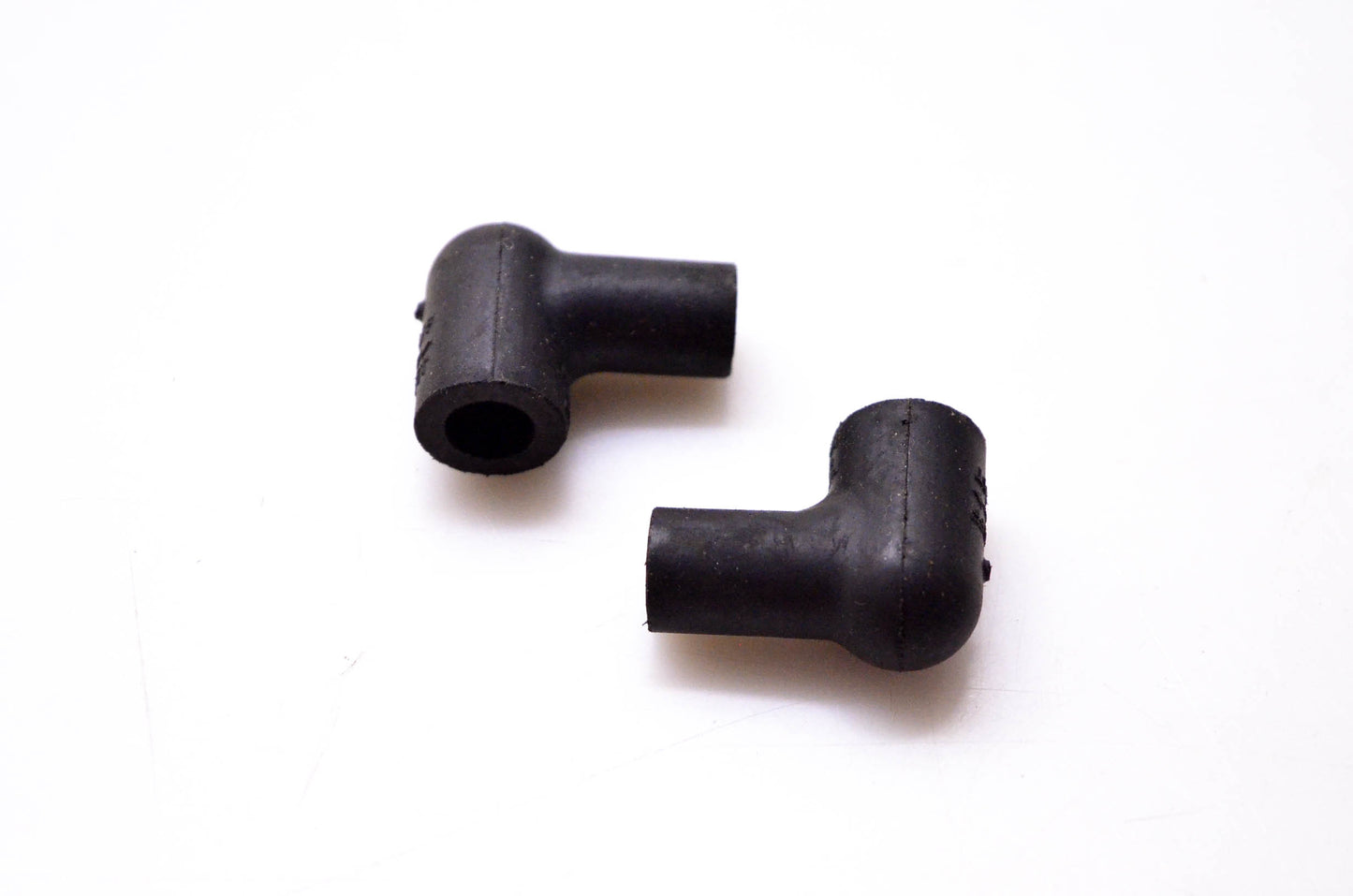 Preferred RB 10 Spark Plug Connectors Qty 2 NOS