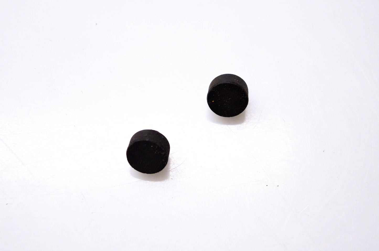 Aftermarket 29345 Rubber Bumpers Qty 2 NOS