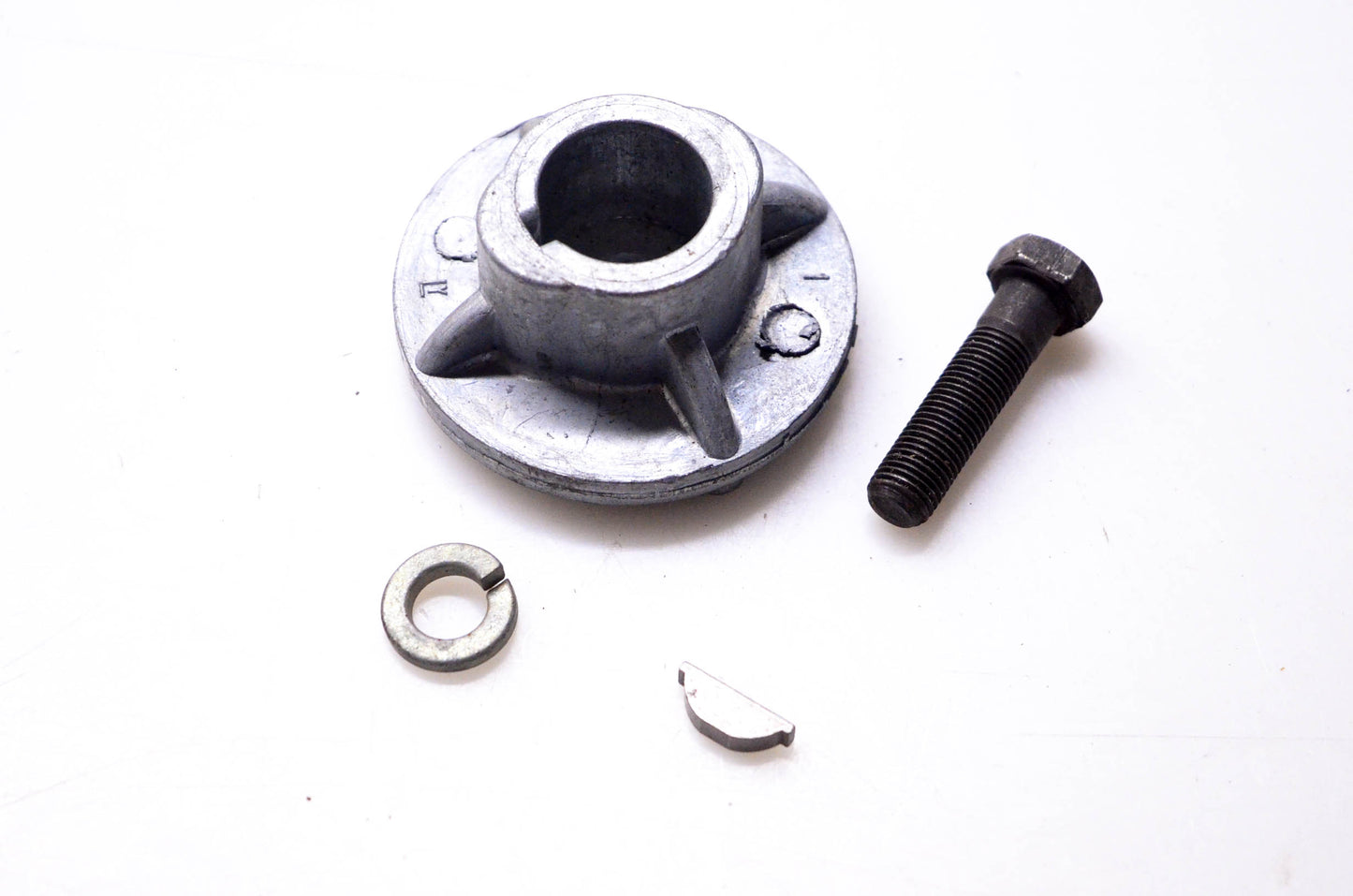 Aftermarket 744-1038 Adaptor Kit NOS