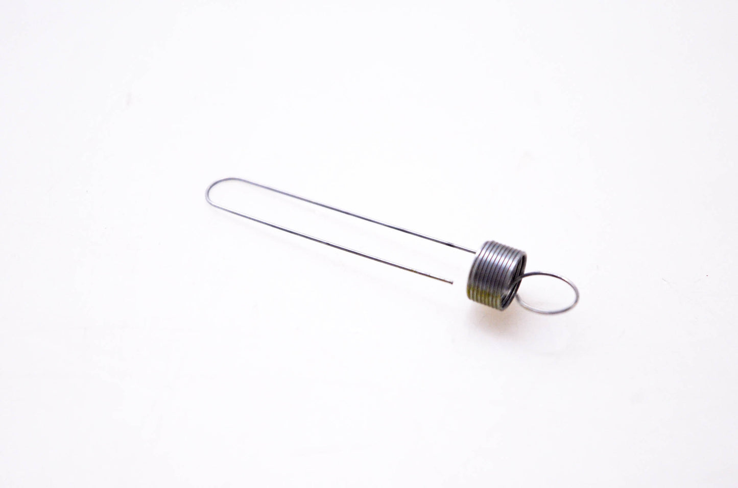 New OEM Briggs & Stratton 795883 Governor Spring NOS