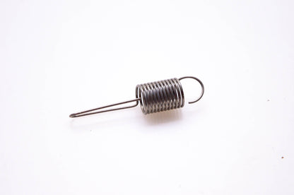 New OEM Briggs & Stratton 690549 Governor Spring NOS