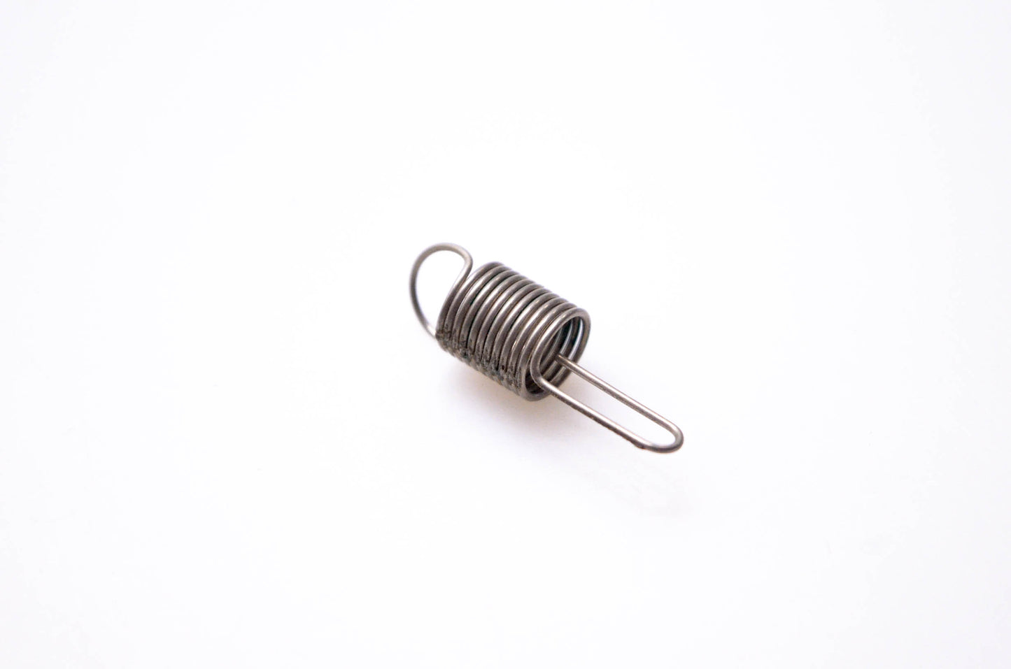 New OEM Briggs & Stratton 691817 Governor Spring NOS