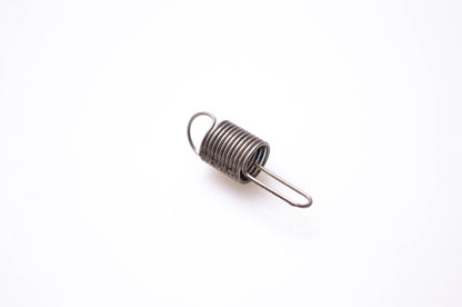 New OEM Briggs & Stratton 691817 Governor Spring NOS
