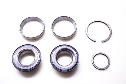 Enduro 48500LA, LM48510, 3737585 Bearing Kit for Clark NOS
