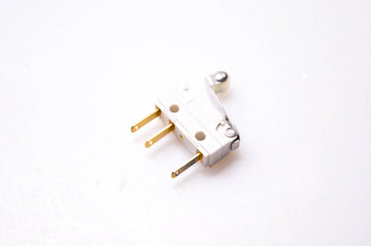 Total Source 939-353-033 Switch NOS