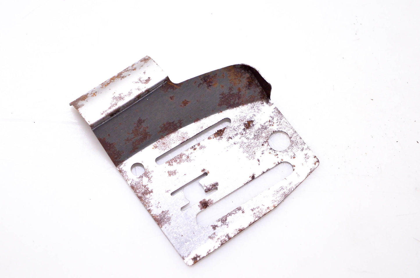 New OEM Husqvarna 501 87 05 01, 501870501 Chain Guide Plate NOS