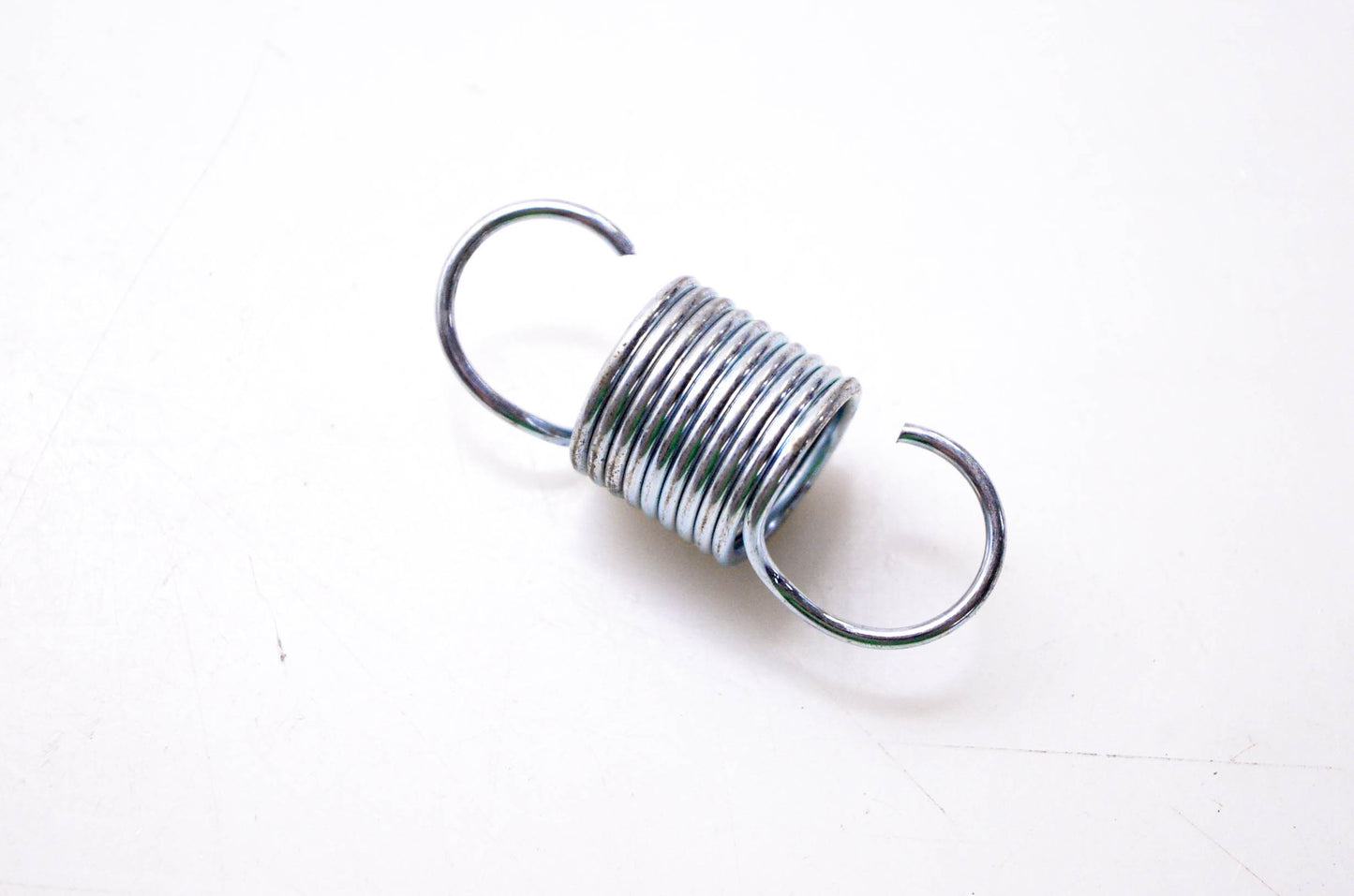 New OEM Briggs & Stratton 313471MA Spring Ext. 75 OD X .06 NOS