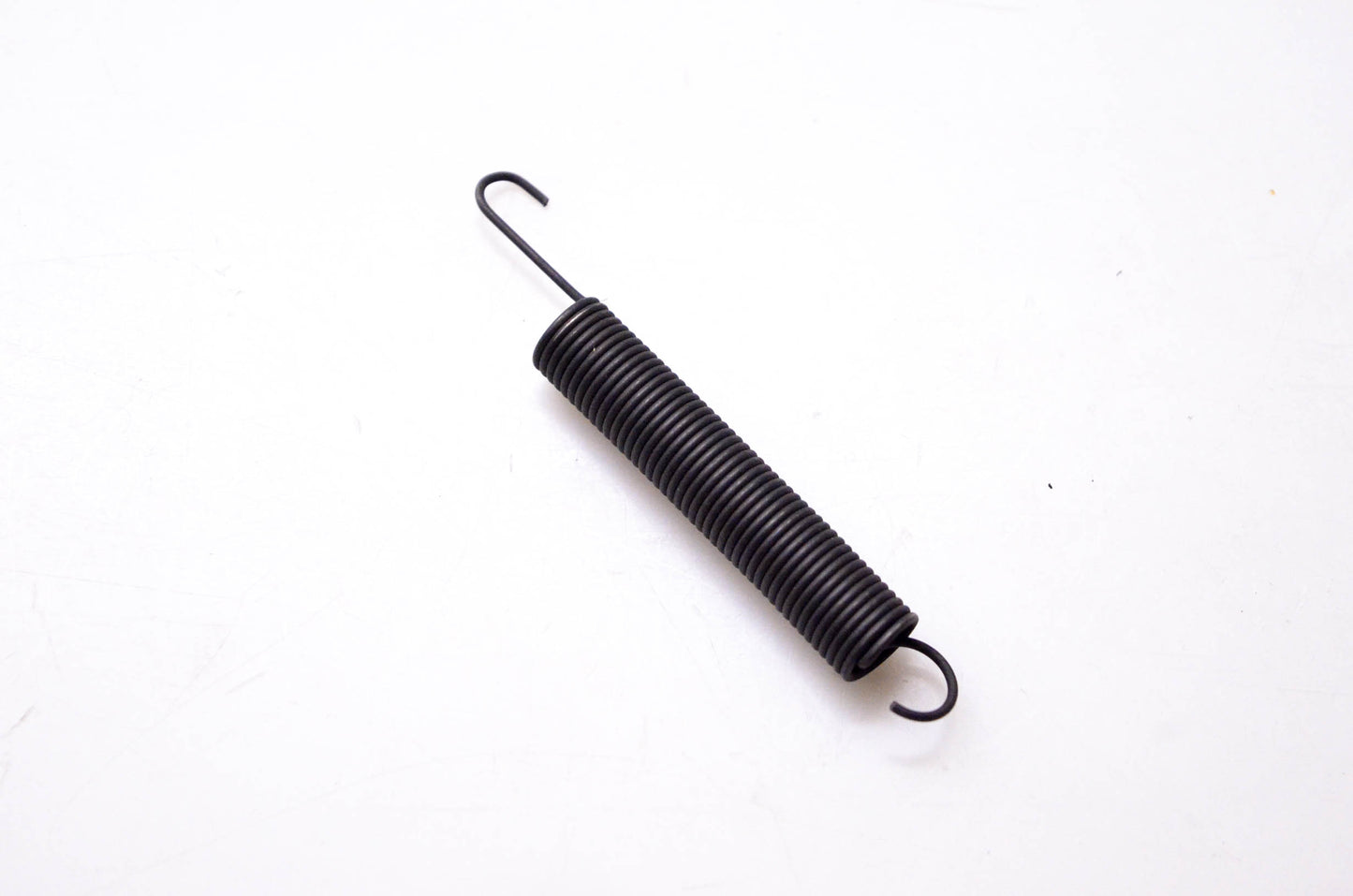 New OEM Briggs & Stratton 53704MA Idler Traction Spring NOS
