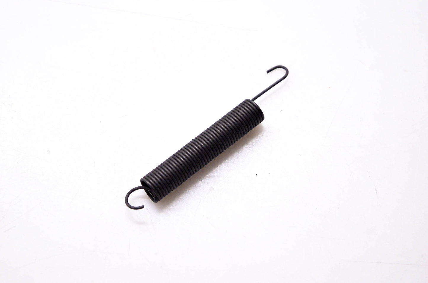 New OEM Briggs & Stratton 53704MA Idler Traction Spring NOS