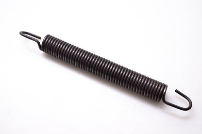 New OEM Briggs & Stratton 300473 Spring NOS