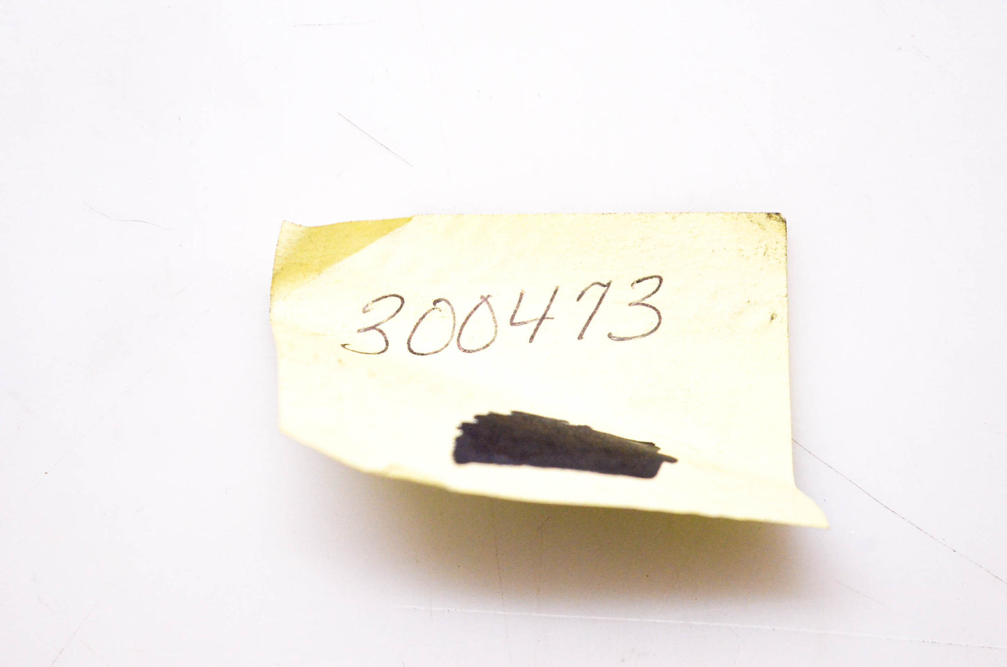 New OEM Briggs & Stratton 300473 Spring NOS