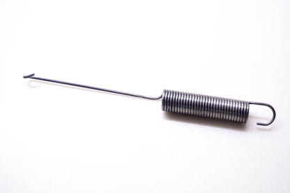New OEM Briggs & Stratton 165X118MA Extension Spring NOS