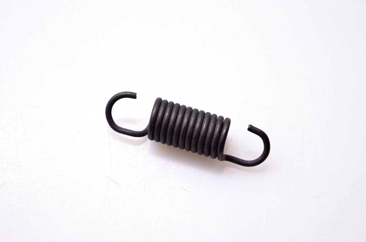 New OEM Briggs & Stratton 313919 Spring NOS