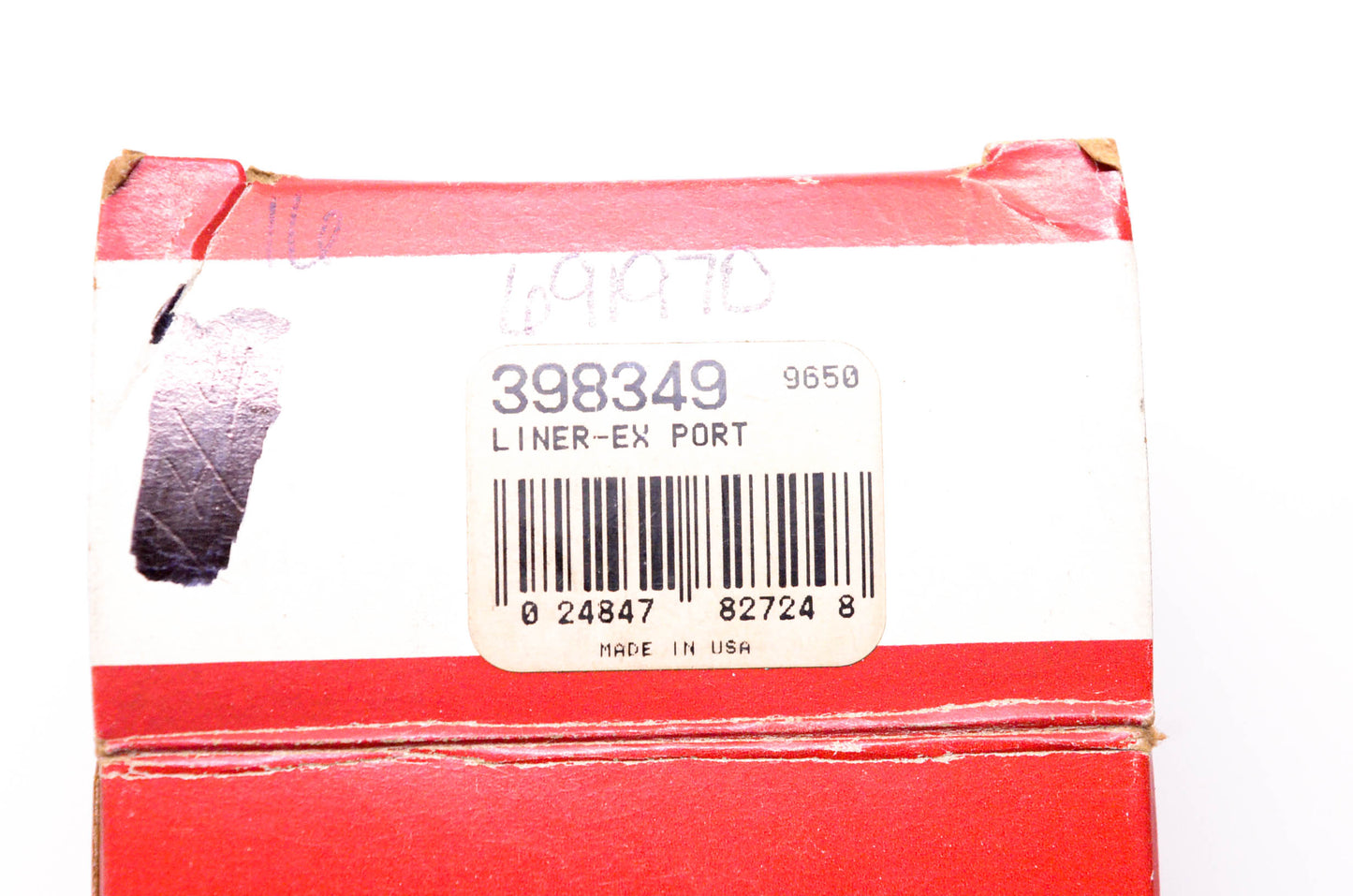 New OEM Briggs & Stratton 398349, 691970 Exhaust Port Liner NOS
