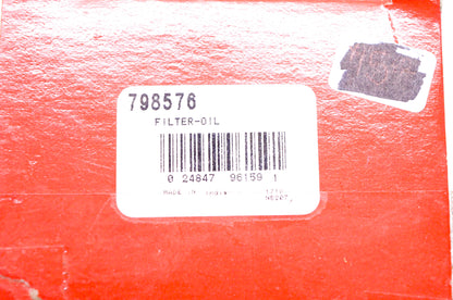 New OEM Briggs & Stratton 798576, 795137 Husqvarna Oil Filter NOS