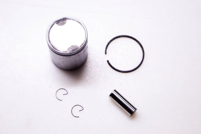 Poulan 69274, 530069274 Piston Kit NOS