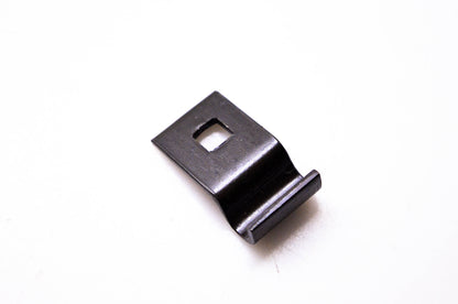 Simplicity Manufacturing 1664004 Rod Clip NOS